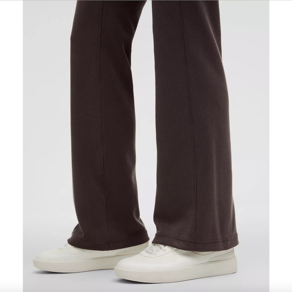 Lululemon Espresso Ribbed Softstreme Flared Pant Regular - Picture 4 of 10